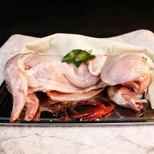 兔肉生鲜冷冻白条兔子去头内脏新鲜农家养家其它生肉制品