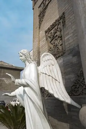 雕塑水晶天使的翅膀天使的翅膀小摆件工艺品天使桌面小摆件睡觉天使小