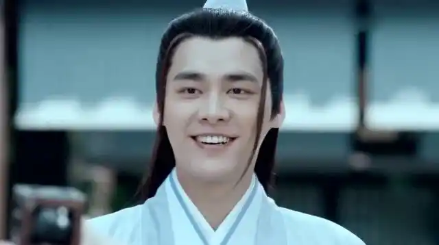 青云志:杜必书历练出一副色子做法器,不料被田不易吐槽,肯定拿它干