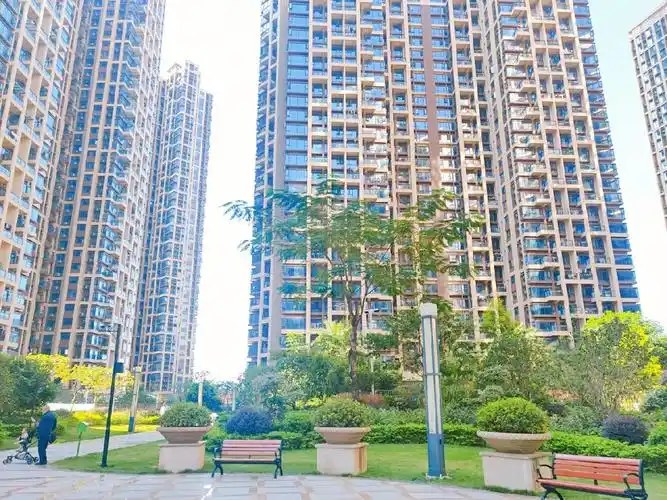 合租信义嘉御山温馨次卧