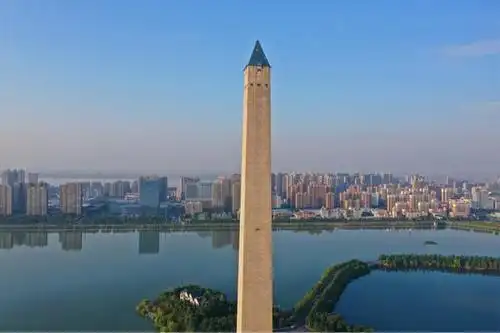 视频|飞跃九江胜利碑 瞰八里湖夕阳西下