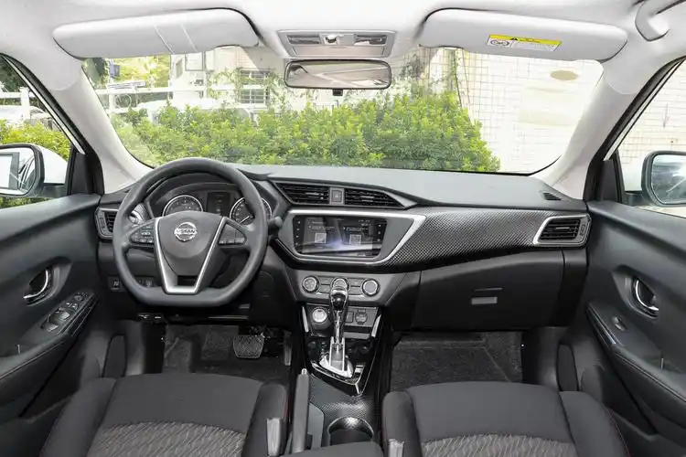 东风日产蓝鸟怎么样日产蓝鸟动力怎么样