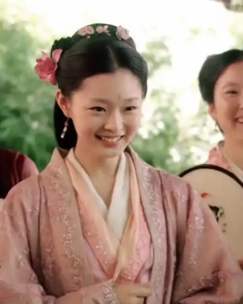 《新红楼梦》宋轶饰演香菱为了让自己成为一名口碑极佳的好演员,宋轶