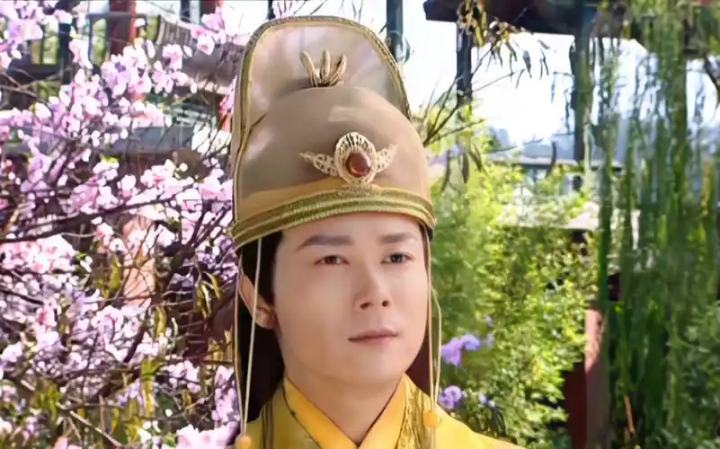 王灿:"我真心喜爱的角色就是龙游天下里的司马玉龙"