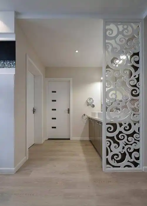 李理谦:住宅风水之入户门正对卫生间,风水上有什么讲究?