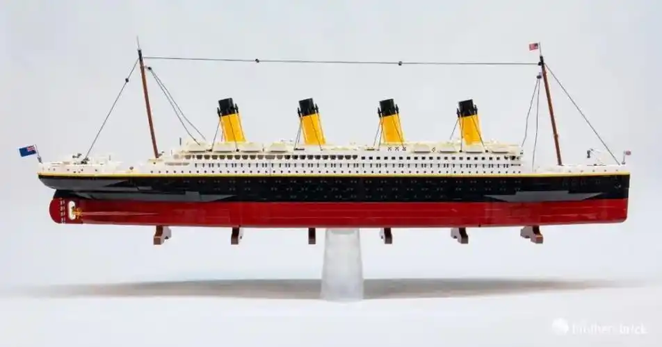 乐高10294泰坦尼克号详尽开箱测评 - 乐高千年隼驱逐舰 - 实验室设备