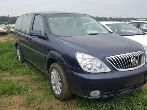 北京老款别克商务gl8 现车17.5万起售中