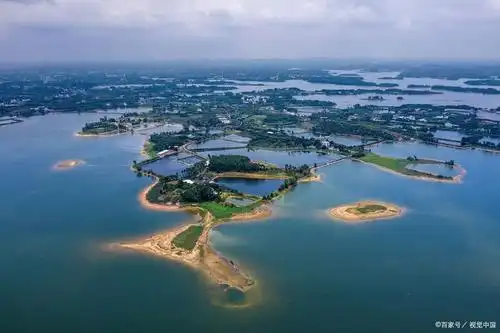 广东湛江国道g325线廉江某路段改建,全线双向4车道,长56.08公里