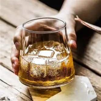 践服创意无铅玻璃威士忌杯家用网红水杯ins日式富士山玻璃杯果汁杯子