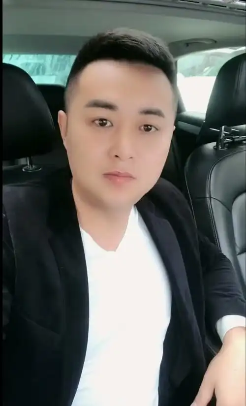 35岁离异男征婚照片(id:3392881)_河南郑州征婚交友_我主良缘网