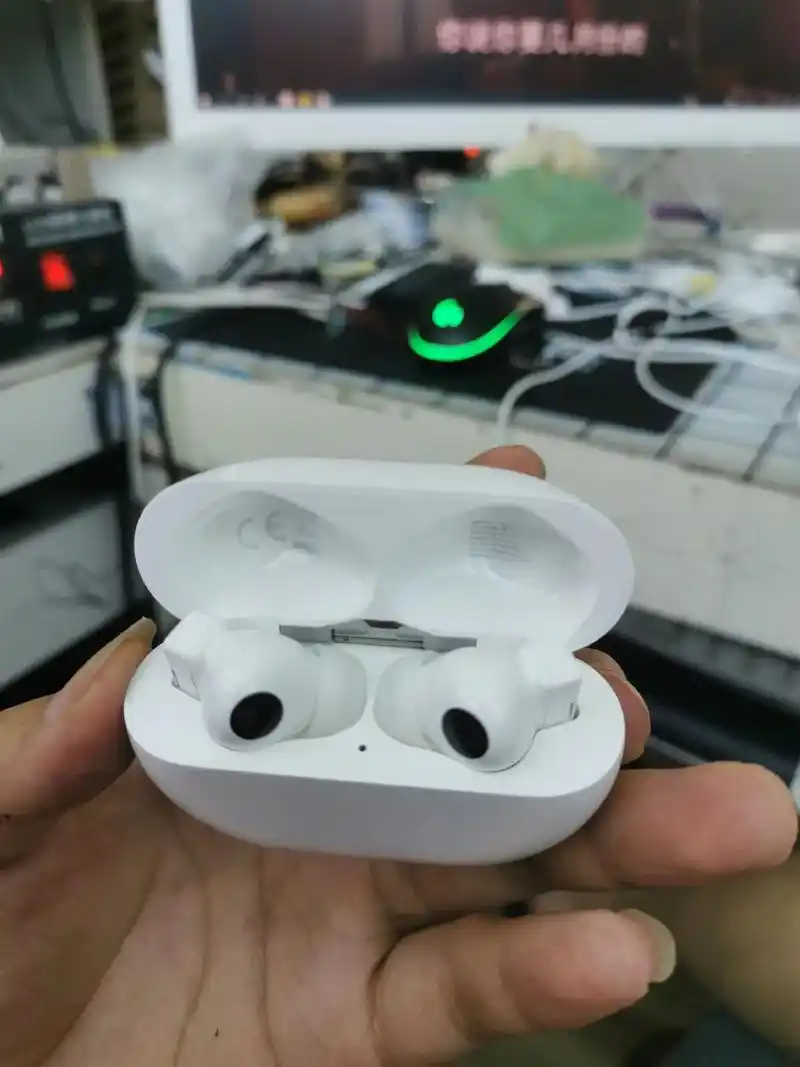 型号huawei freebudspro.华为原装耳机一套, - 抖音