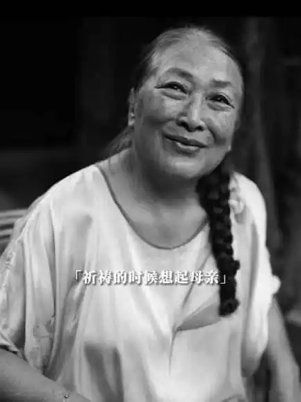 原创冯唐缅怀母亲妈妈你曾是一朵绝世奇葩却匆匆离开我们的心海