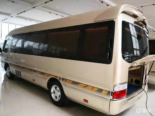 丰田考斯特10座卖热销车型现车充足