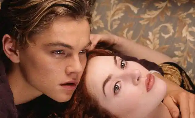 莱昂纳多和凯特·温丝莱特两人饰演的杰克与rose可以说是男才女貌