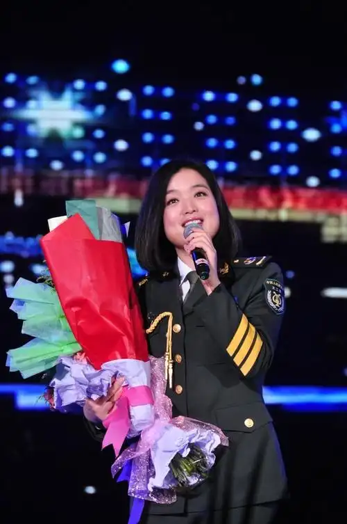 【图】总政歌舞团在黄陵矿业演出 - 蜂鸟摄影论坛