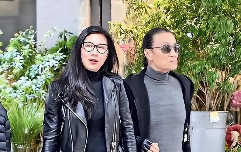 回顾:模特coco与谢贤相恋12年,青春换来2000万,如今的她怎样了