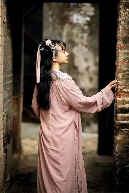 其它 古城人像 写美篇 性感,并不是脱的一丝不挂,其实女人的腿,女人的