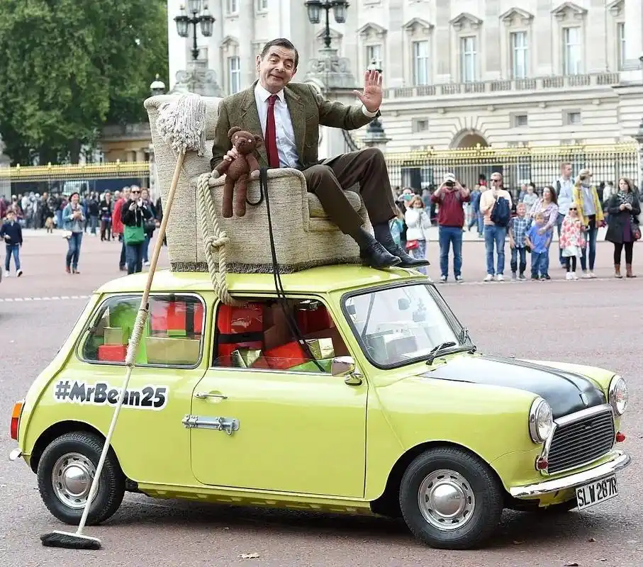 逗笑一代人却被传抑郁16年66岁憨豆先生成年人最高级的快乐是享受孤独