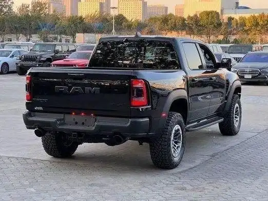 23款道奇霸王龙年前特价来袭80万起