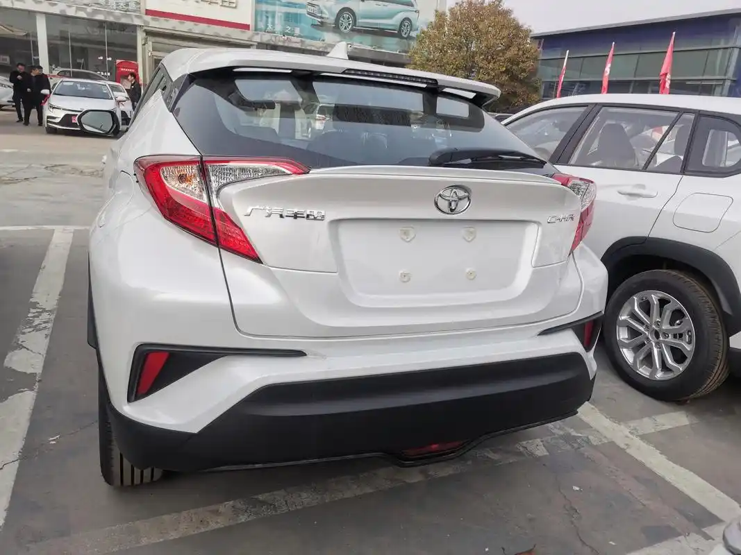 广汽丰田许昌宝泓南环路店,chr新车到