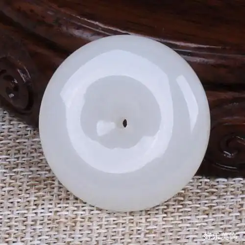 羊脂玉和和田玉的区别羊脂玉和和田玉有什么不一样