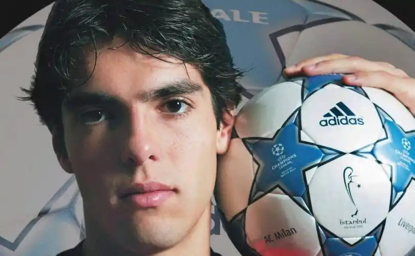 卡卡:身高186公分的盘带大师,童话里的王子巅峰期颜值足坛第一_卡罗琳