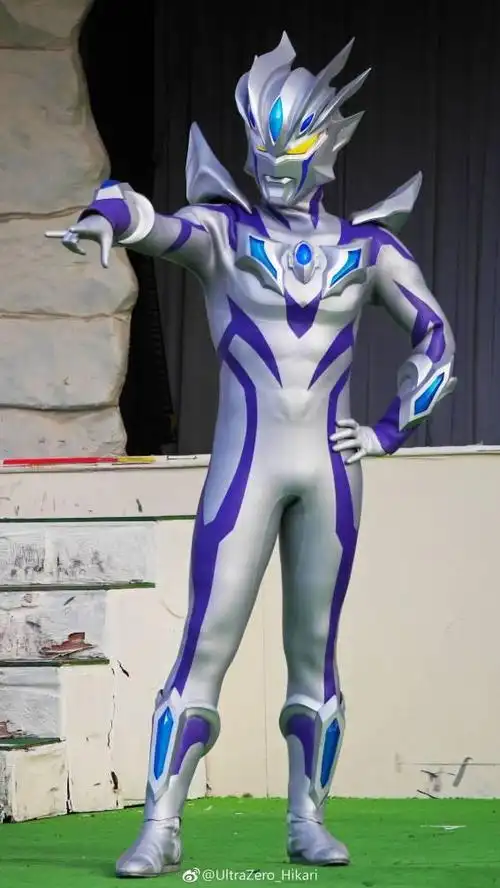 有没有赛罗奥特曼的图片