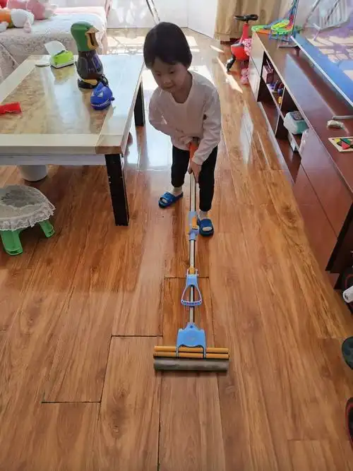 育新镇中心幼儿园中班:我为疫情做贡献——我劳动,我快乐!