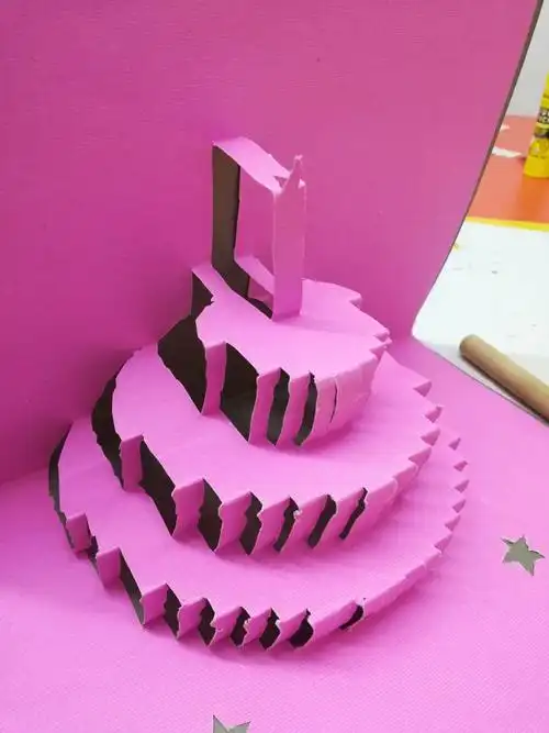 父亲节开设幼小衔接英语体验课and手工制作体验课.