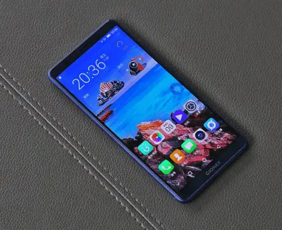 艺术与现实的完美结合体,金立全面屏手机m7开箱图赏