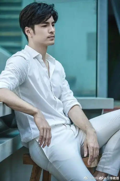 徐峰jason[超话]# 来自玉楼花语 - 微博