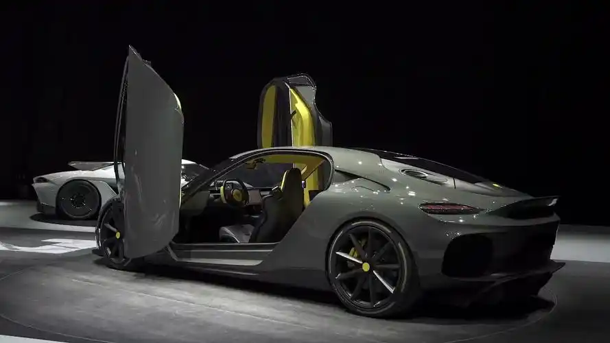 这是全新1700马力的四座柯尼塞格gemera