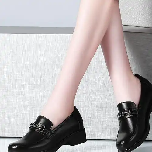 粗跟中跟妈妈鞋2017秋季新款韩版女鞋休闲女式皮鞋单鞋女套脚懒人图片