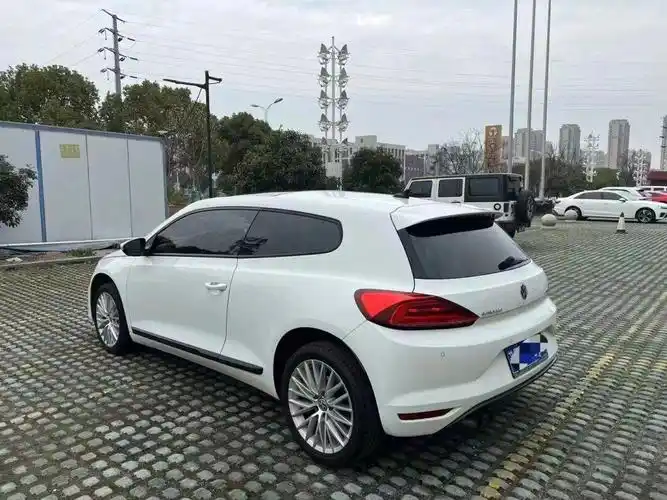 0豪华,一手车,原版原漆,2万公里实表,喜欢的抓紧