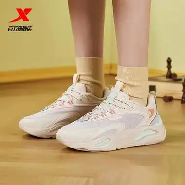 xtep特步女鞋弥繁老爹鞋春季时尚女子运动鞋女款轻便百搭潮流休闲鞋子