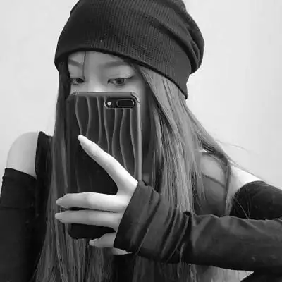 女生黑白高级感图片头像