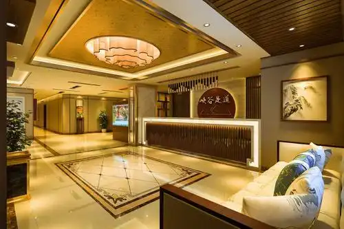 spa养生,自助式餐厅,娱乐棋牌于一体的24小时营业的健康休闲会所