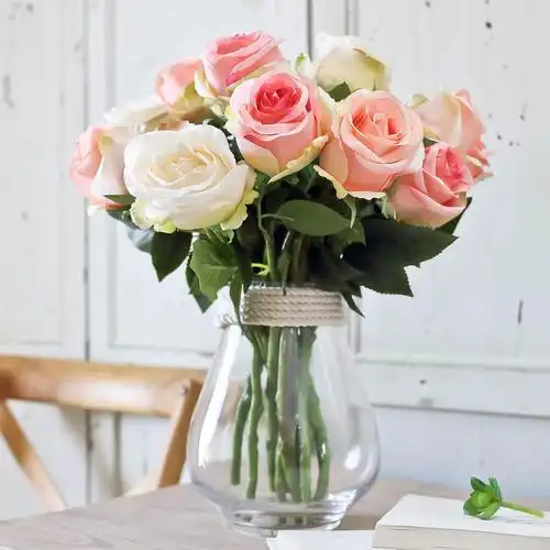 家庭插花的花材选择和技巧