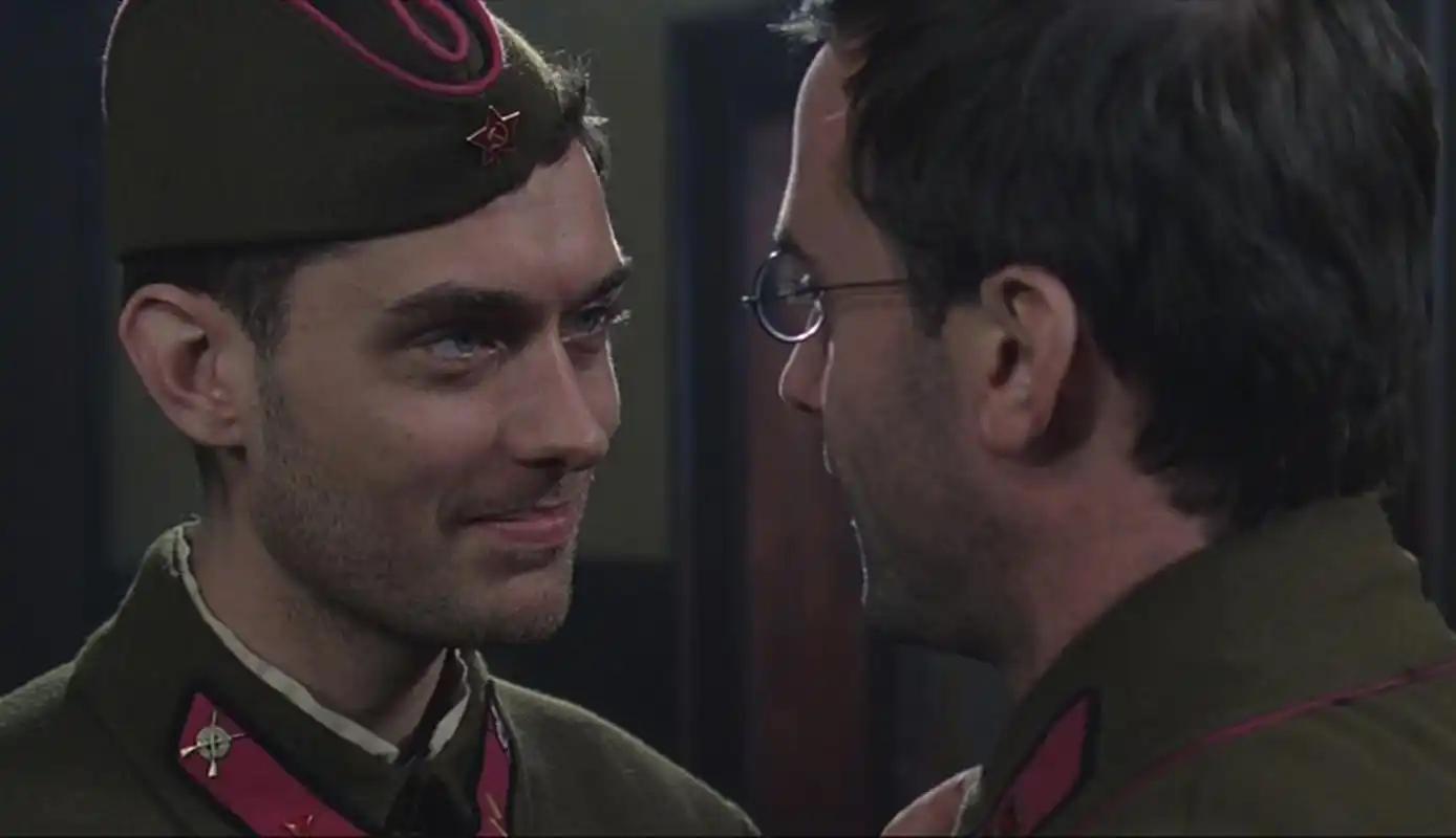 兵临城下那些侮辱军事专家的桥段你都发现了没