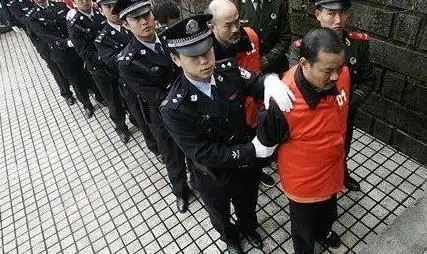 南京黑老大曹锦强:为朋友找面子一战成名,却走上一条不归路!_网易订阅