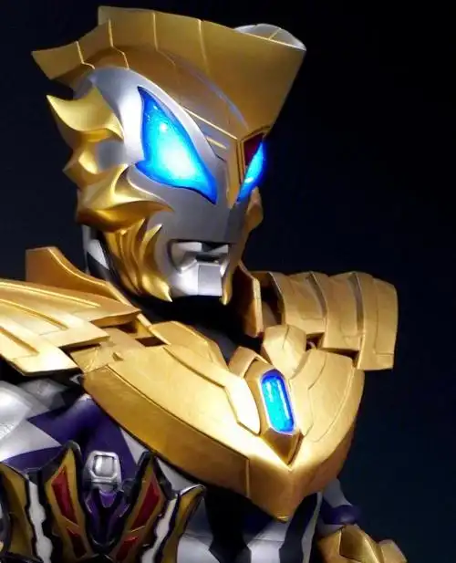 捷德奥特曼尊皇形态帅气依旧啊就是有点