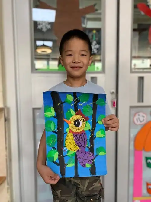 孙敬学堂大风车幼儿园大班～创意水粉画