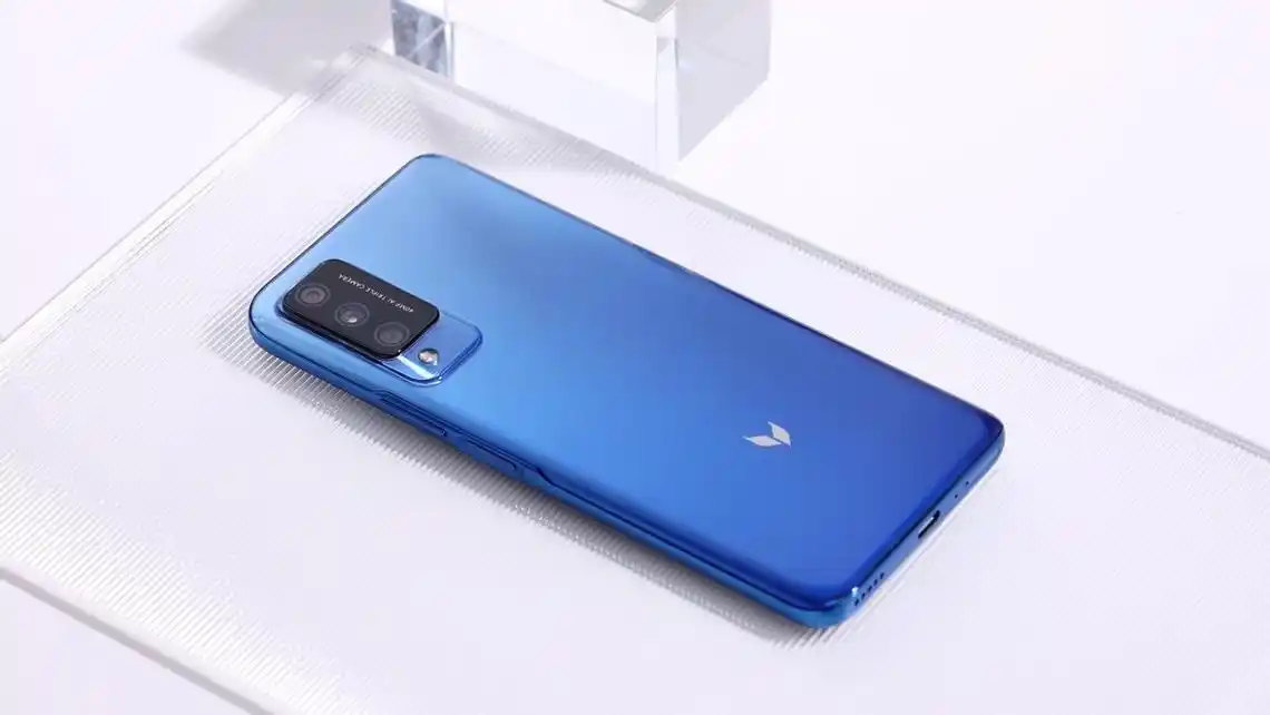 麦芒10上手图赏:6.6英寸无界全面屏 40w快充,颜值同样高