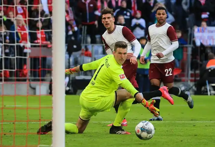 足球德甲拜仁胜奥格斯堡