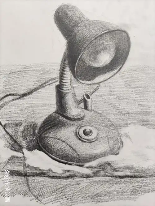 静物素描教程:台灯的画法
