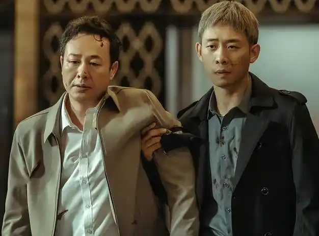 4位军人出身的演员,演警察像警察,大反派也演活了|大潘|张译|于和伟