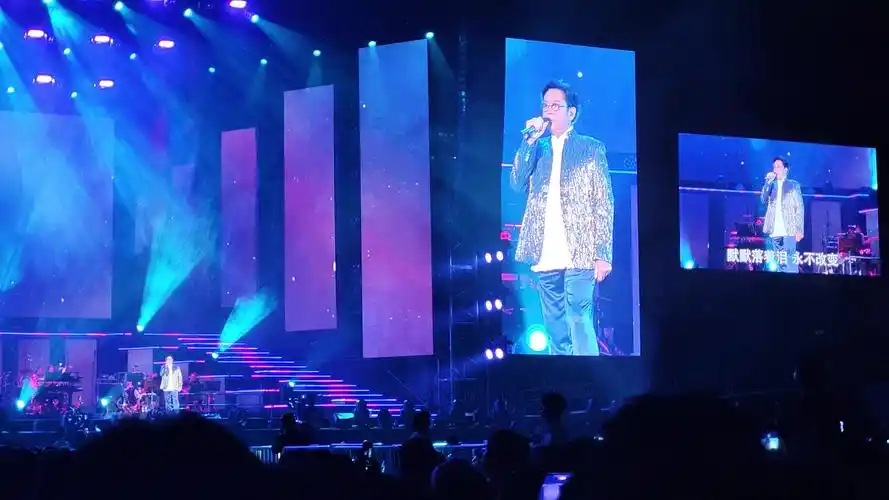 谭咏麟 2023南宁演唱会 《雾之恋》