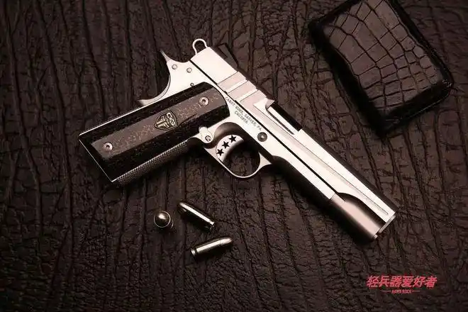 最贵手枪上百万,美国卡博特m1911手枪美国总统也收藏!