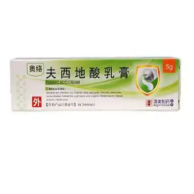 5夫西地酸乳膏成分:夫西地酸优点:具有杀菌消炎作用,对于红肿痘痘具有