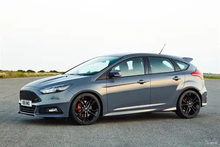 福特福克斯(进口) 福克斯(进口) 15款st 外观图